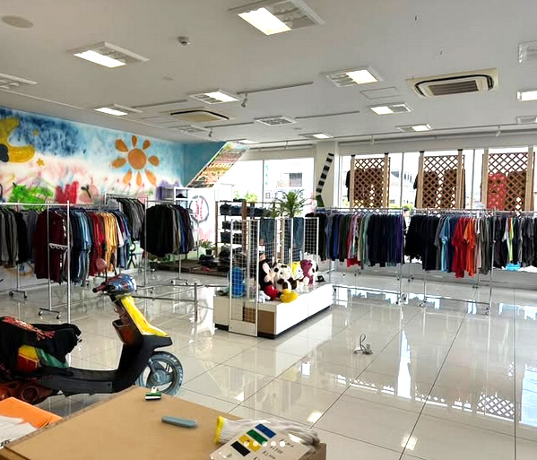 古着屋regulus店内